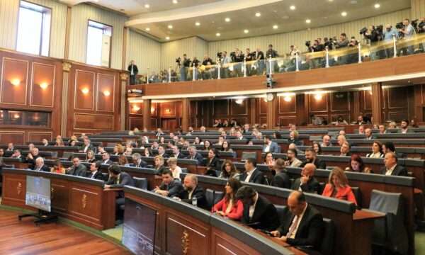 Kuvendi i Kosovës edhe sot do të provojë të konstituohet