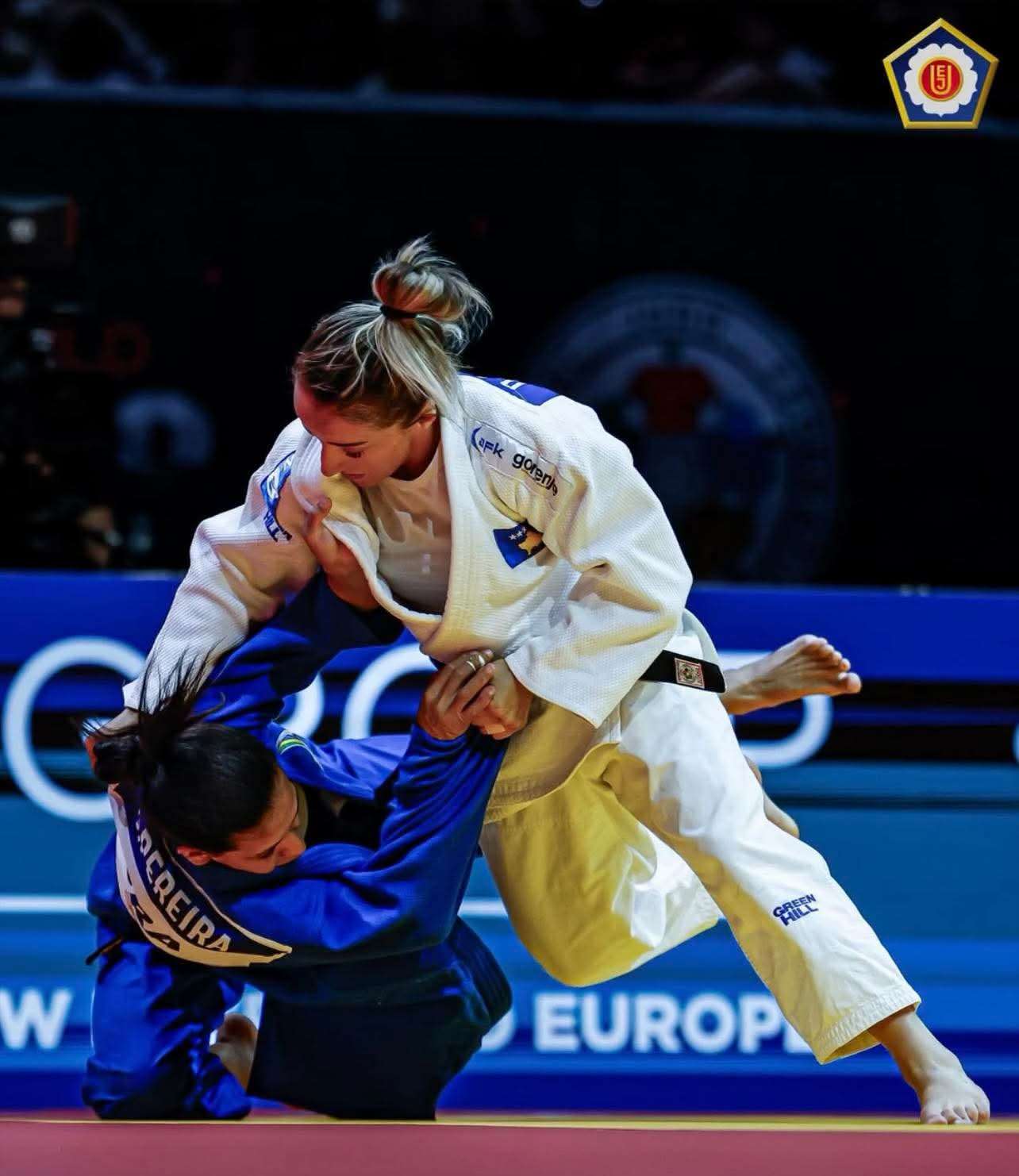 Distria Krasniqi fiton medaljen e argjendtë në botëror!