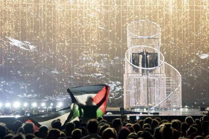 Izraeli u prit me fishkëllima dhe flamurë palestinezë në Eurovision