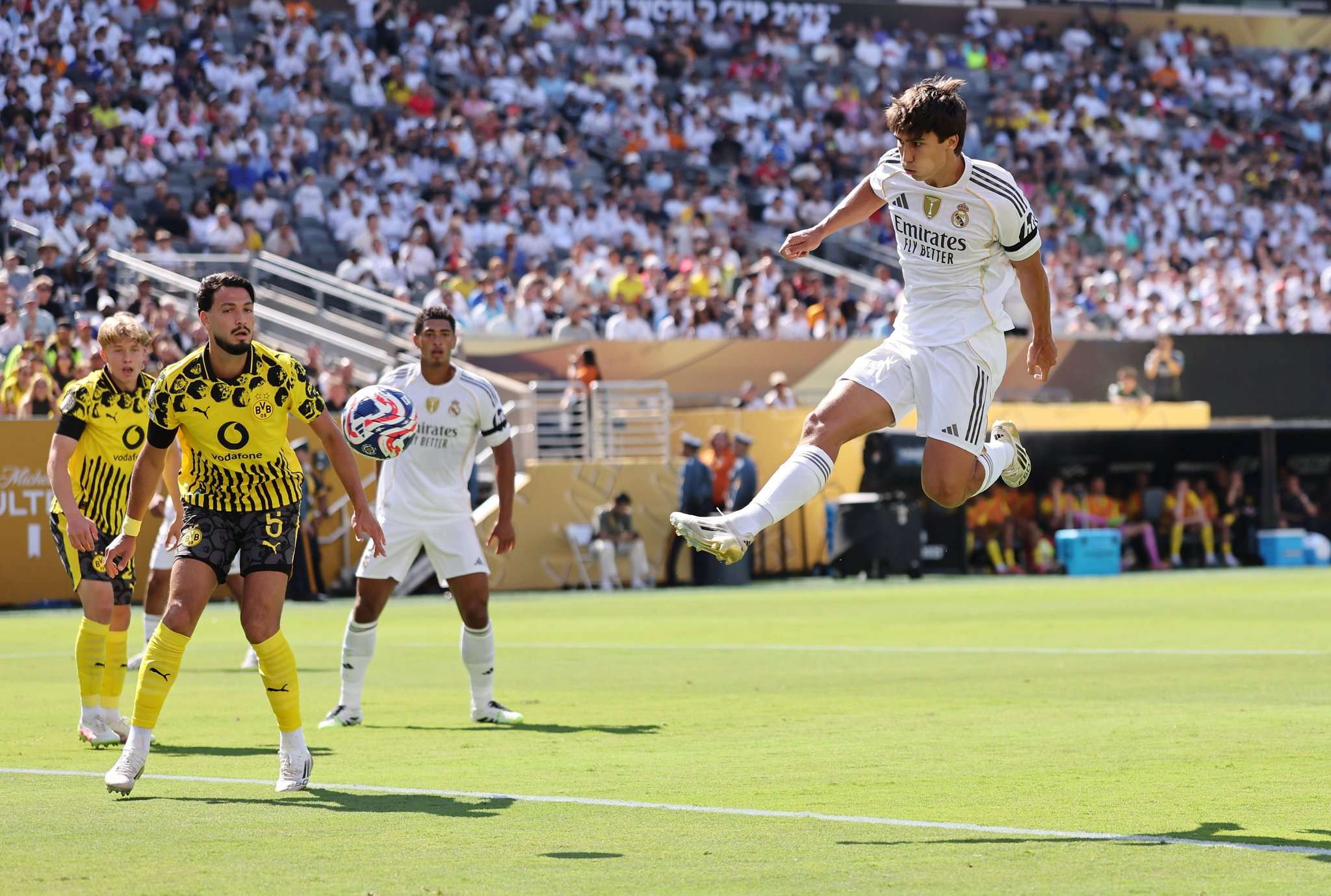 Një Real Madrid krejt ndryshe me Alonson, siguron gjysmëfinalen e Kupës së Botës për Klube