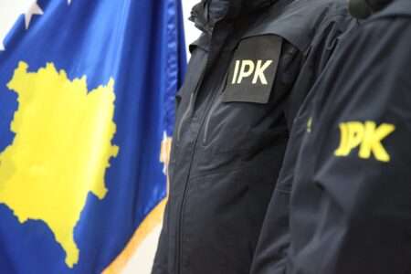 Inspektorati rekomandon suspendimin e zyrtares policore që u përfshi në një sherr në Ferizaj