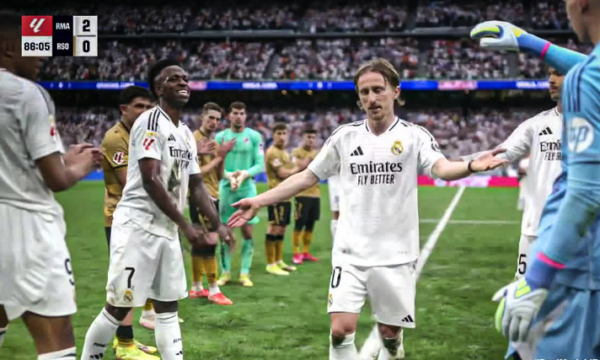 Modric përcillet me koridor nderi në ndeshjen e tij të fundit me Real Madridin