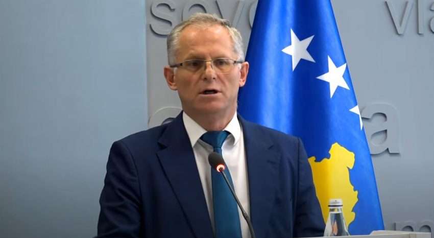 Bislimi vazhdon akuzat ndaj Borrell e Lajçak, thotë se ia mbanin anën palës më të fortë në dialog – Serbisë