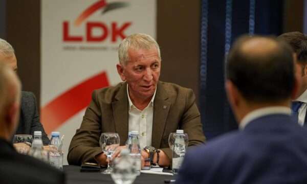 Quni: LDK-ja s’ka disponim për koalicion me Vetëvendosjen